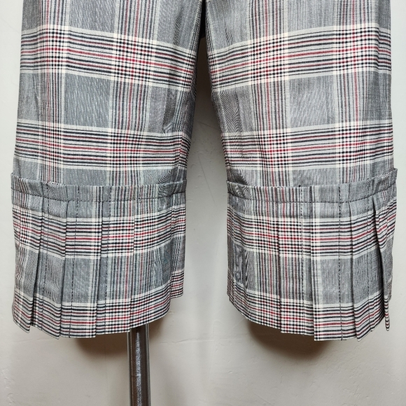 Carolina Herrera New York Lightweight Stretch Wool Plaid Bermuda Shorts - Picture 6 of 13